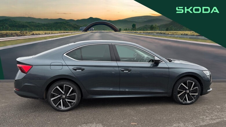 Skoda Octavia 1.4 TSI iV SE L DSG 5dr Hatchback